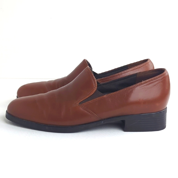 Munro Shoes - MUNRO Women's Chocolate Brown Leather Designer Loafers